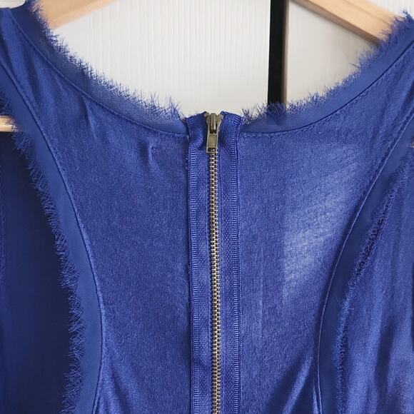 Silence + Noise Women's Blue Tank Top Size XS Racerback Zipper Eyelash Fringe - Picture 4 of 8